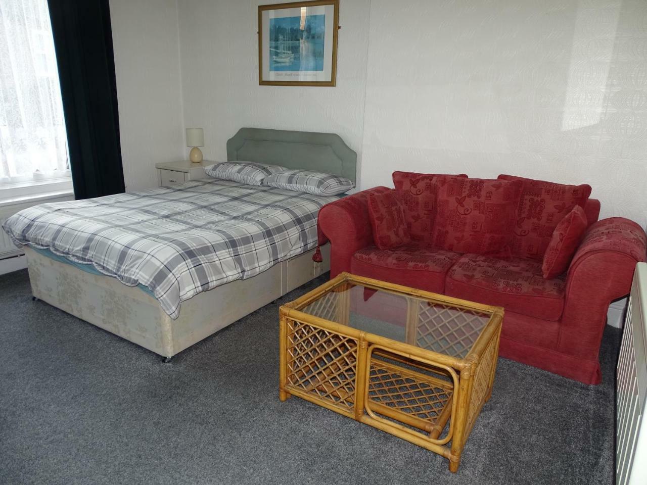 Beeton Villas Holiday Apartments Blackpool Exterior foto