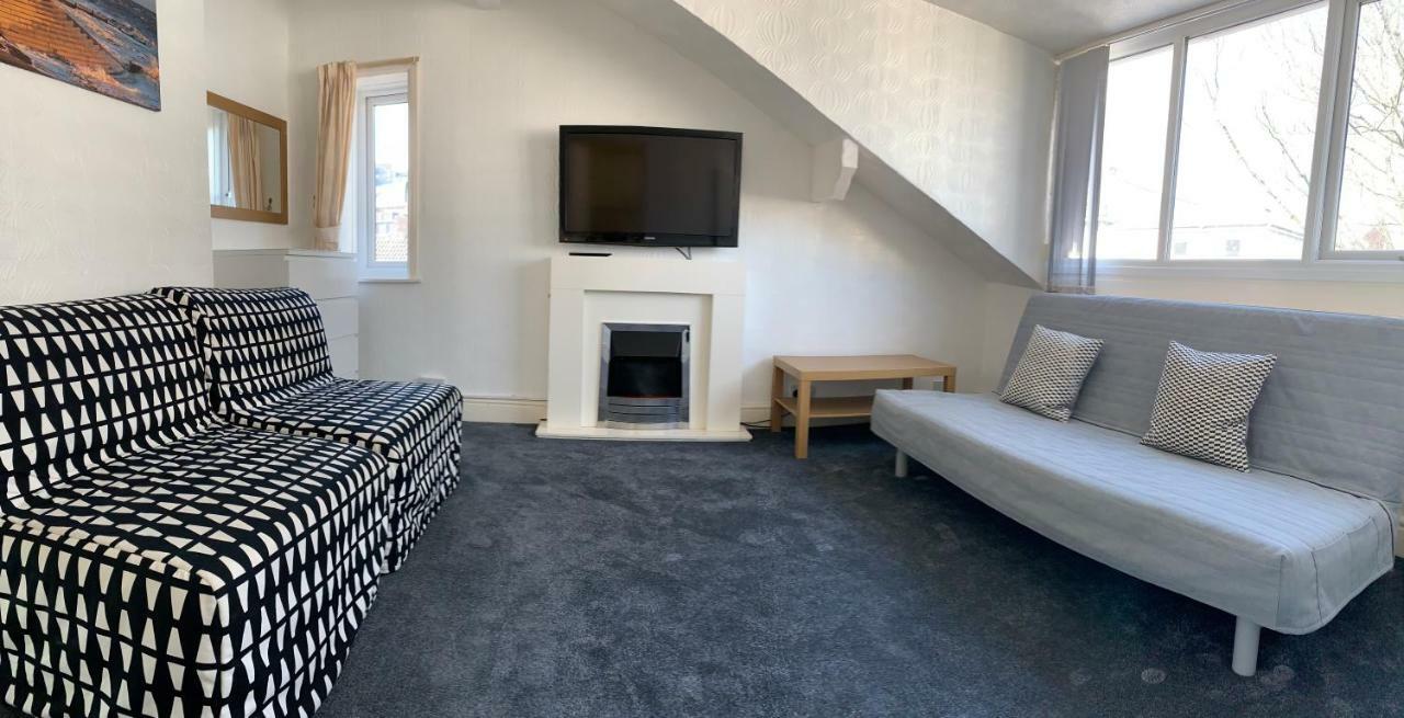 Beeton Villas Holiday Apartments Blackpool Exterior foto